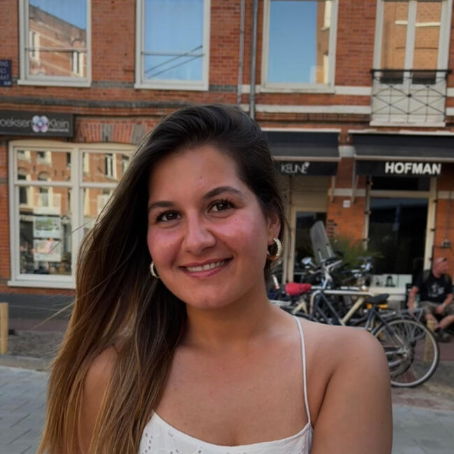 Oppas in Amsterdam: Dilan