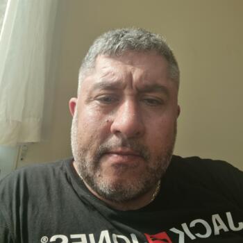 Parent Jazīrat Abū Z̧aby: Nidal