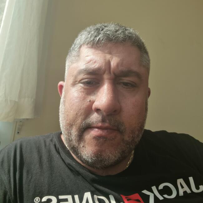 Babysitting job in Jazīrat Abū Z̧aby: Nidal