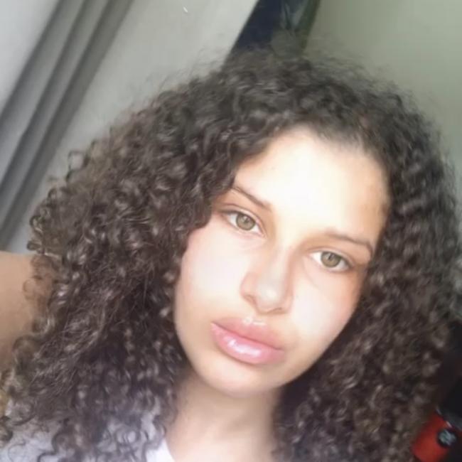 Babysitter in Douai: Maissane