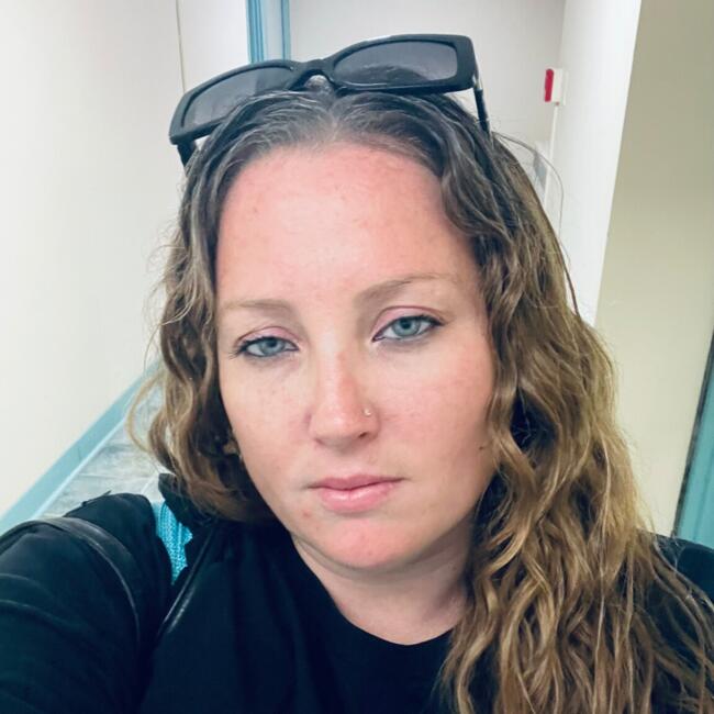 Babysitter in Toronto: Ashley