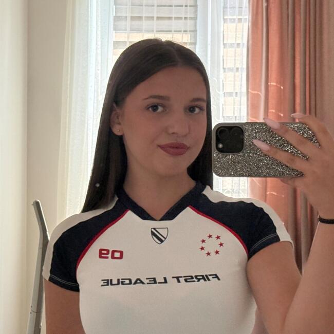 Babysitter in Kladno: Anna