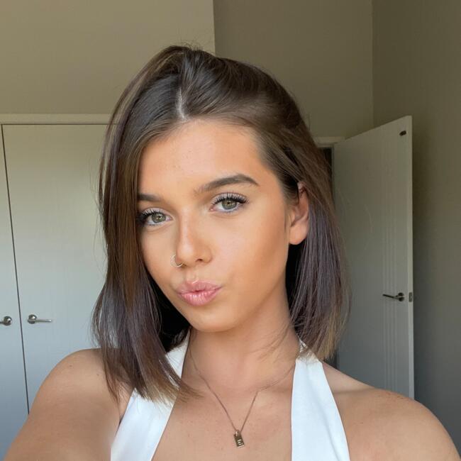 Babysitter in Central Coast: Bella