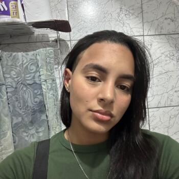 Babysitter in Santa Cruz (Rio de Janeiro): Yhasmin