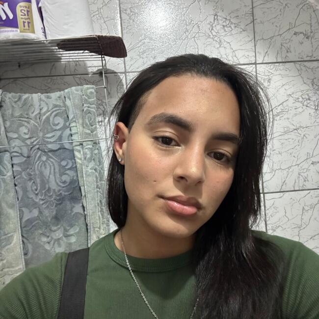 Babysitter in Santa Cruz (Rio de Janeiro): Yhasmin