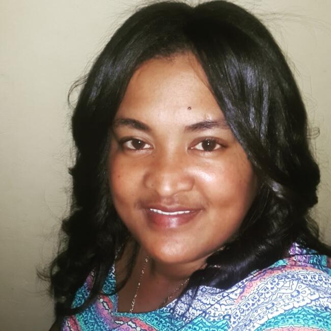 Babysitter in Cape Town: Madeniyyah