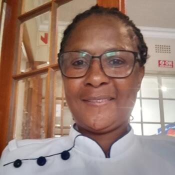 Childminder job in Fourways: babysitting job Gugu