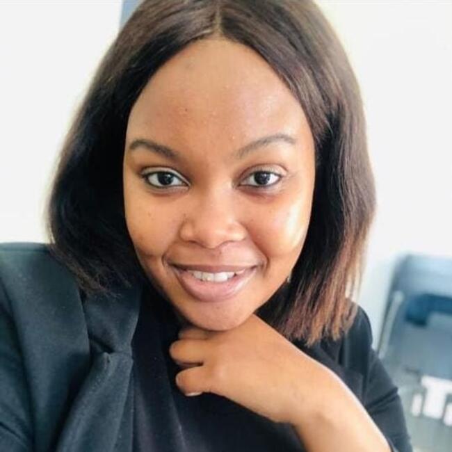 Babysitter in East London: Emihle