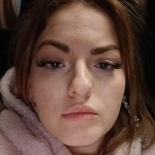 Babysitter in Tinqueux: Ilona