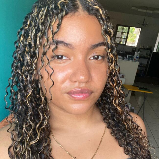 Babysitter in Puerto Vacamonte: Abigail Ortiz