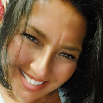 Babysitter in Giugliano in Campania: Elena