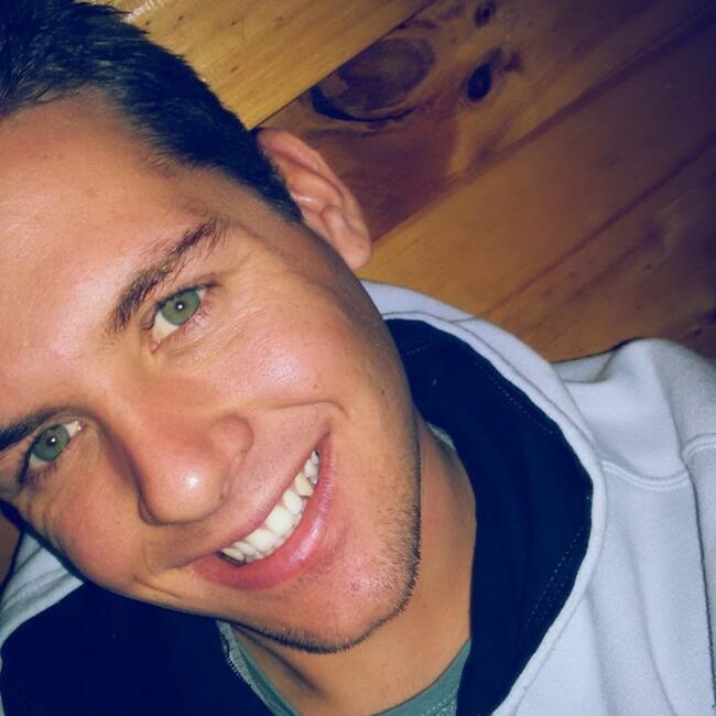 Emprego de babá em Canoas: Paulo