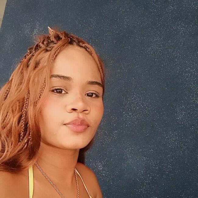 Babá em Luziânia: Luana