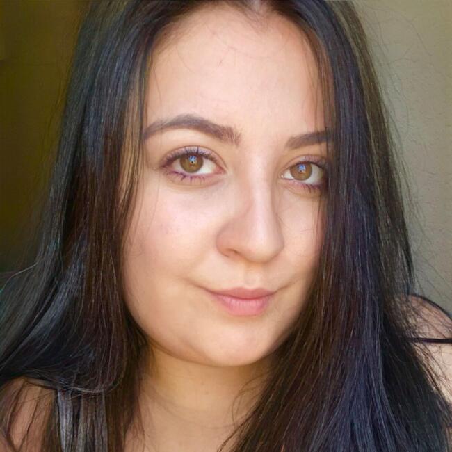 Babysitter in Ponta Grossa: Mariana