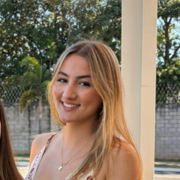 Babysitter in São Carlos: Grazi