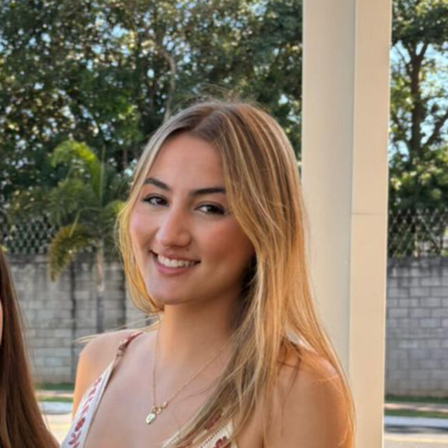 Babysitter in São Carlos: Grazi