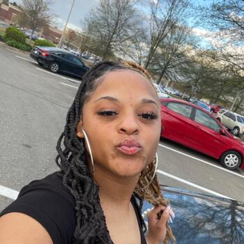 Babysitter in Quinton (Virginia): Yaz'mine