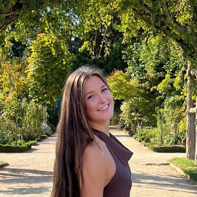 Baby-sitter à Rennes: Elise