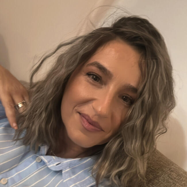 Babysitter in Bucharest: Carmen