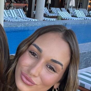 Babysitter in Gold Coast: Maddi