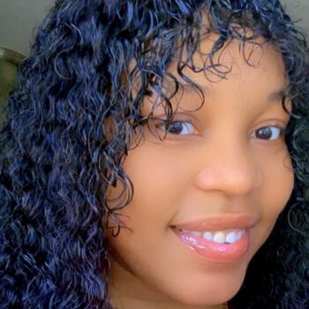 Babysitter in Fayetteville: Michelle