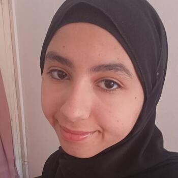 Babysitter Marseille: Israa