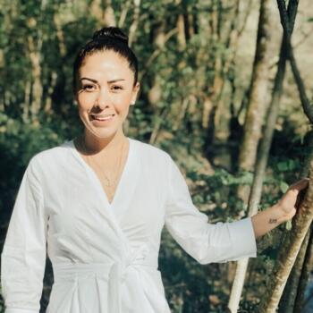 Baby-sitter Tours: ANGELICA