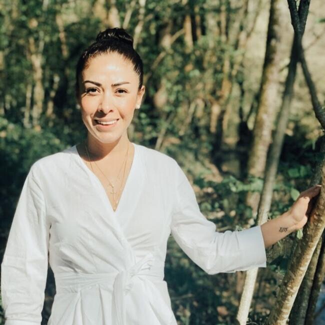 Babysitter in Tours: ANGELICA