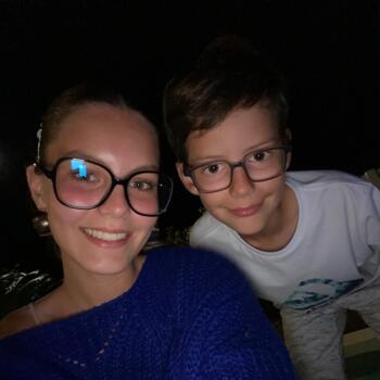 Babysitter in Les Ponts-de-Cé: Nora