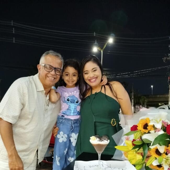 Emprego de babá em Manaus: Rejane