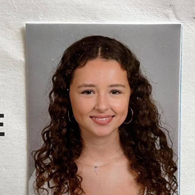 Babysitter in Clamart: Anaïs