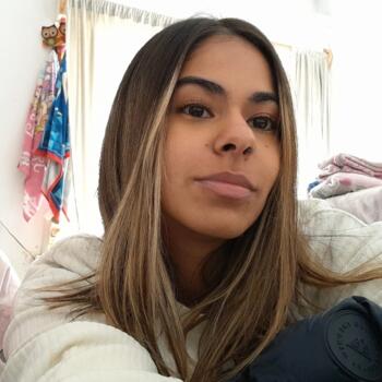 Babysitter in Montevideo: Valentina