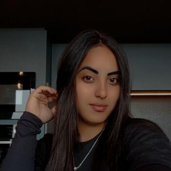 Babysitter Curitiba: Cinthya