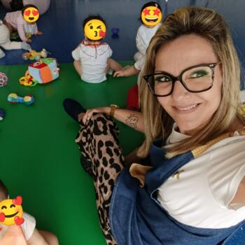 Babysitter in Arruda dos Vinhos: Ana