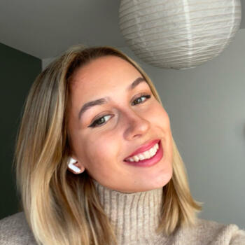 Baby-sitter in Blackrock: Emilyjane