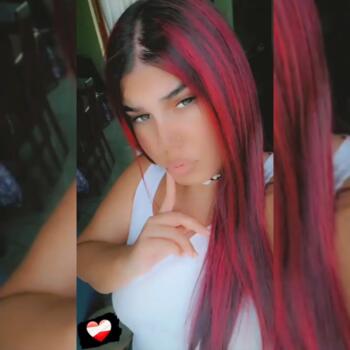 Nanny in Somma Vesuviana: Lena