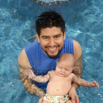 Δουλειά για babysitter στην περιοχή Έντμοντον: δουλειά φύλαξης παιδιών Manuel