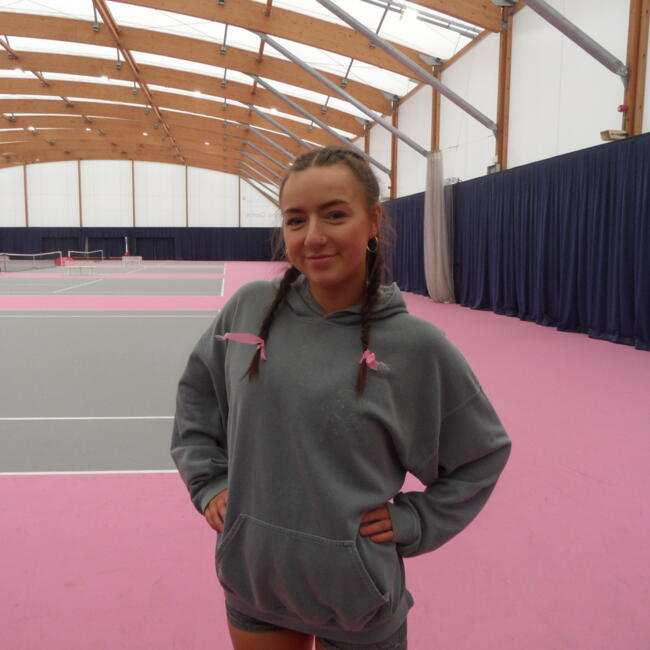 Babysitter in Nottingham: Alannah