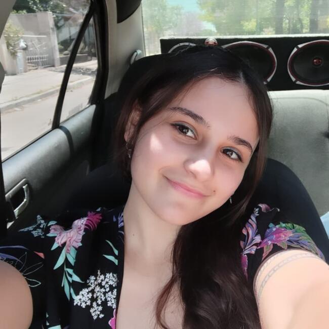 Niñera en Merlo: Luana