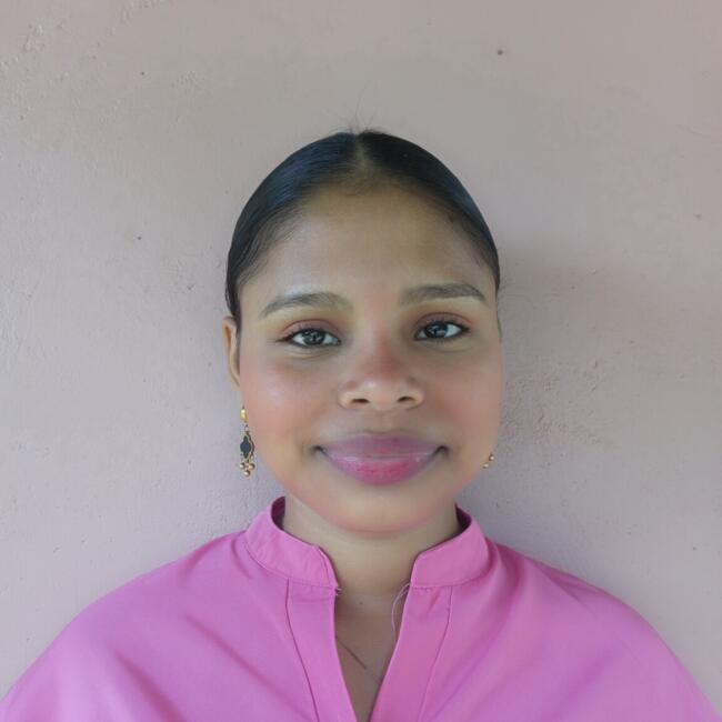 Trabajo para niñera en Panamá: Ana Gabriela Rodríguez