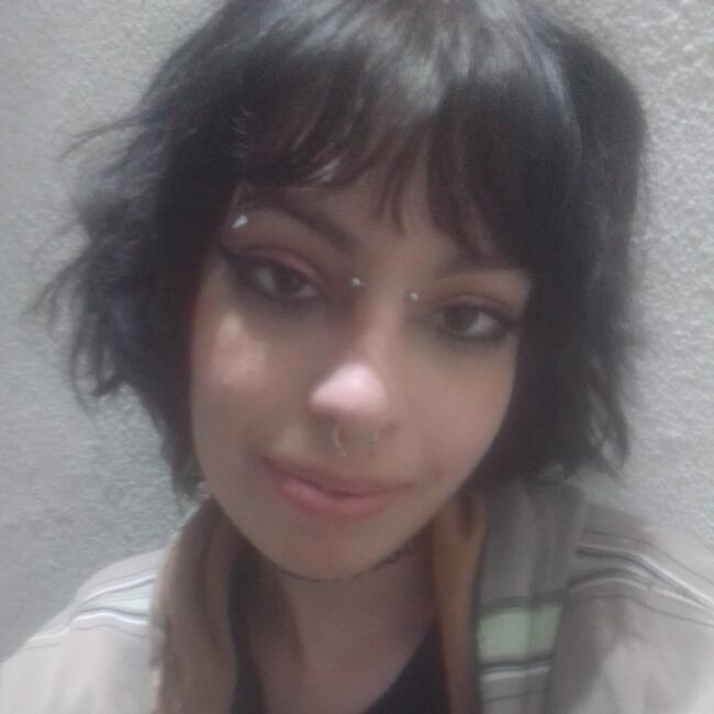 Babysitter in San Juan Bautista: Valentina