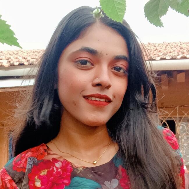 बम्बई में बेबीसिटर: Vishakha