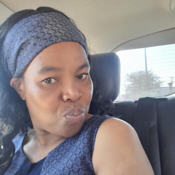 Babysitter in Bethal: Gladys