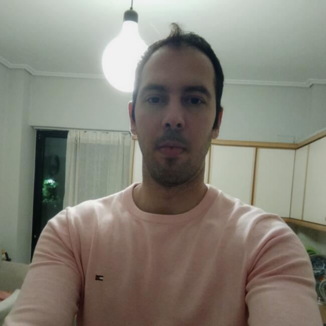 Babysitting job in Melíssia: Chrysovalantis Stratis