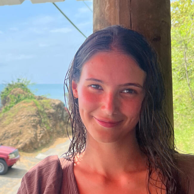 Babysitter a Pfäffikon: Chantal