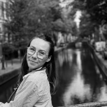 Babysitter in Le Rouret: Cailine