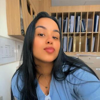 Babysitter in Queimados: Tatiane