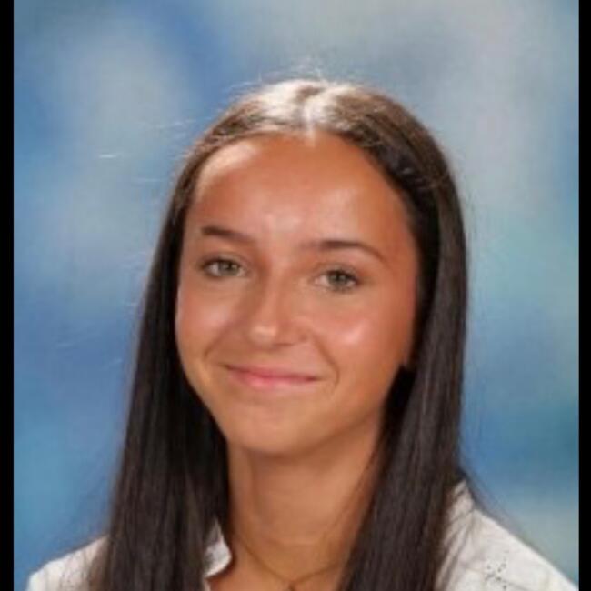 Babysitter in Meyreuil: Celyane