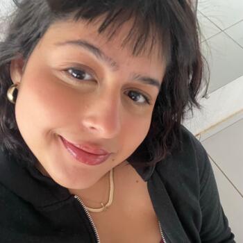 Babysitter Governador Valadares: Veida