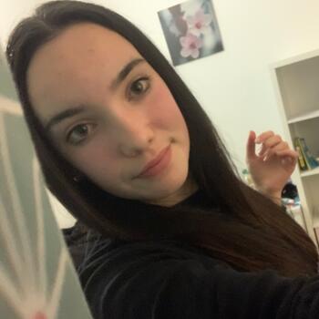 Babysitter in Saint Egreve: Malia